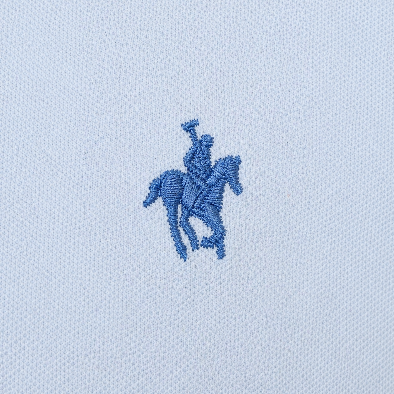 Polo Essentials Cielo